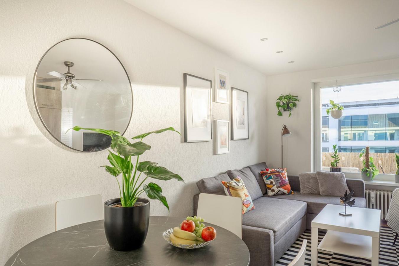 Special Picco Picasso Apartment Basel, Bahnhof Grossbasel 10-Star Exterior foto
